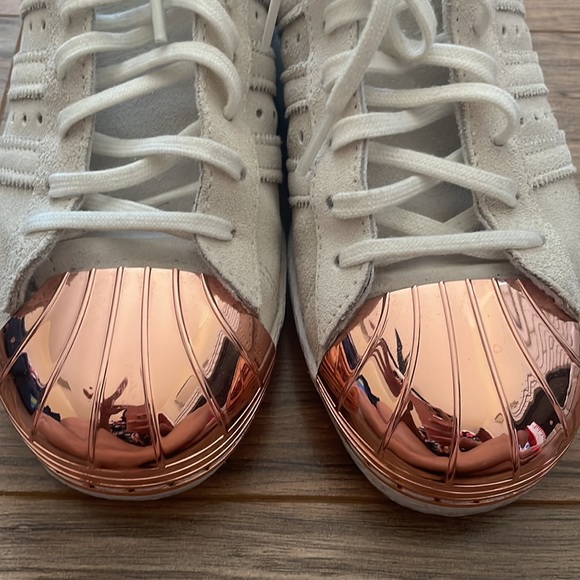 Adidas Originals Superstar 80s Rose Gold Metal Cap Sneakers - Picture 8 of 8